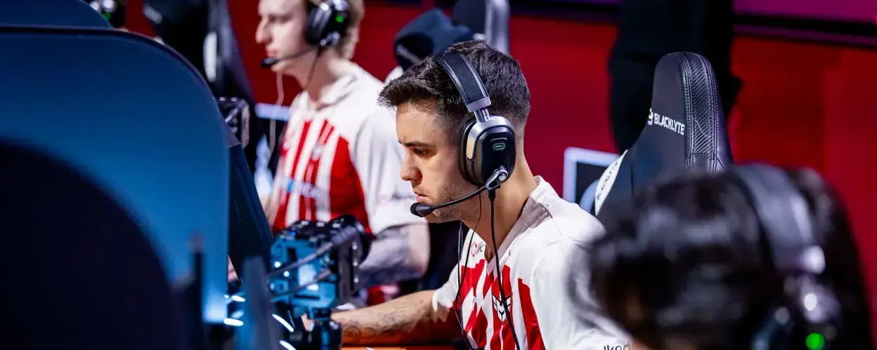 major-transfers-sunpayus-and-saw-depart-heroic