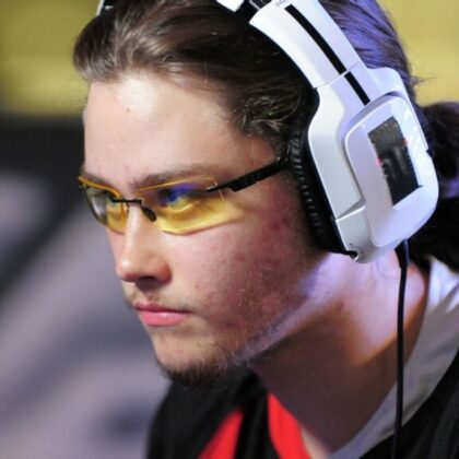 Wizzrobe to Miss FAST FALL$ as Nouns Esports Retracts Free Flight