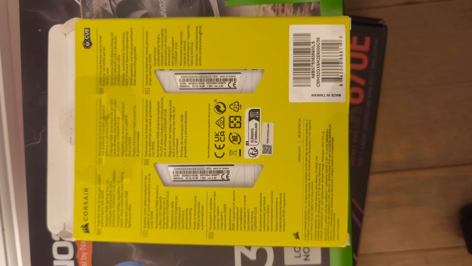 The back of a Corsair packaging box detailing information about Corsair Vengeance Pro Series DDR4 RAM, model number CMK32GX4M2B3200C16, made in Taiwan.