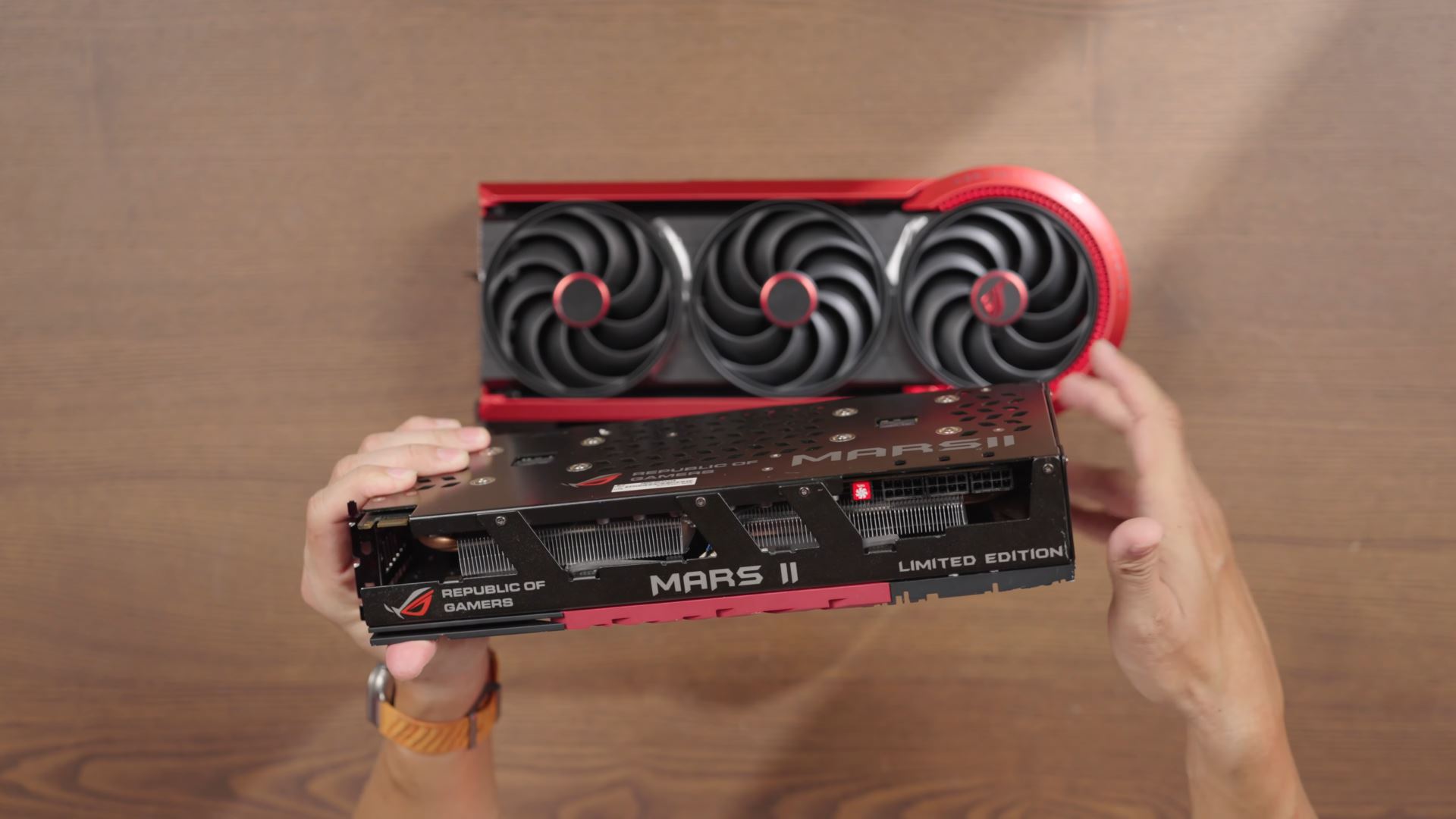 ASUS Unveils ROG Matrix RTX 5090 D V2, Achieving Over 28,000 Points in ...