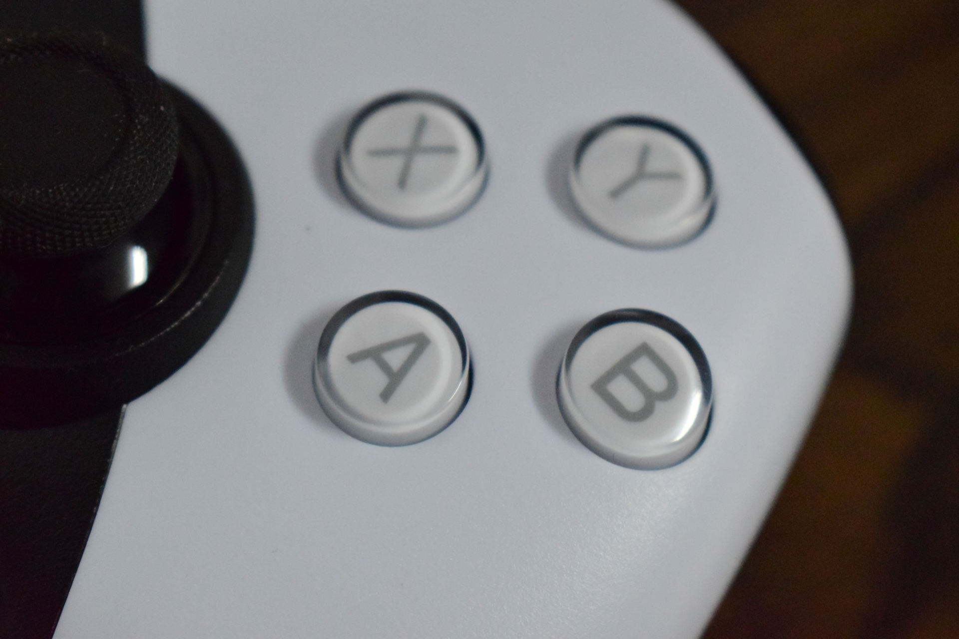 Hyperkin Competitor Review: A Decent Affordable Controller for PC and Xbox